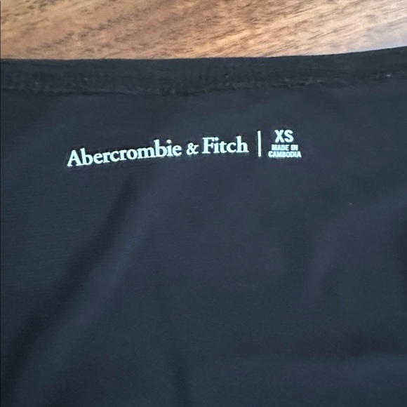 ABERCROMBIE AND FITCH AVA BLACK AND WHITE SEAMLESS BODYSUITS BOTH SIZE XS - Picture 3 of 14